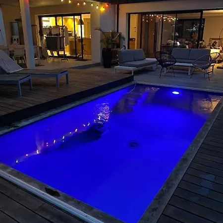 Maison D'architecte Decoree Avec Soin Ла-Боль-Эскублак