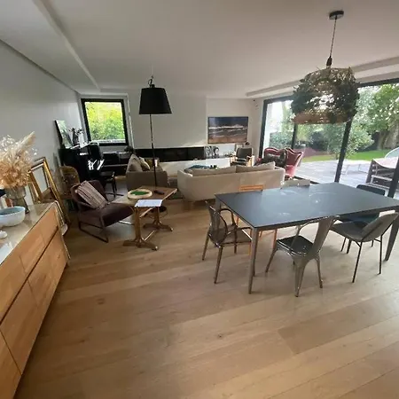 Maison D'architecte Decoree Avec Soin Willa *